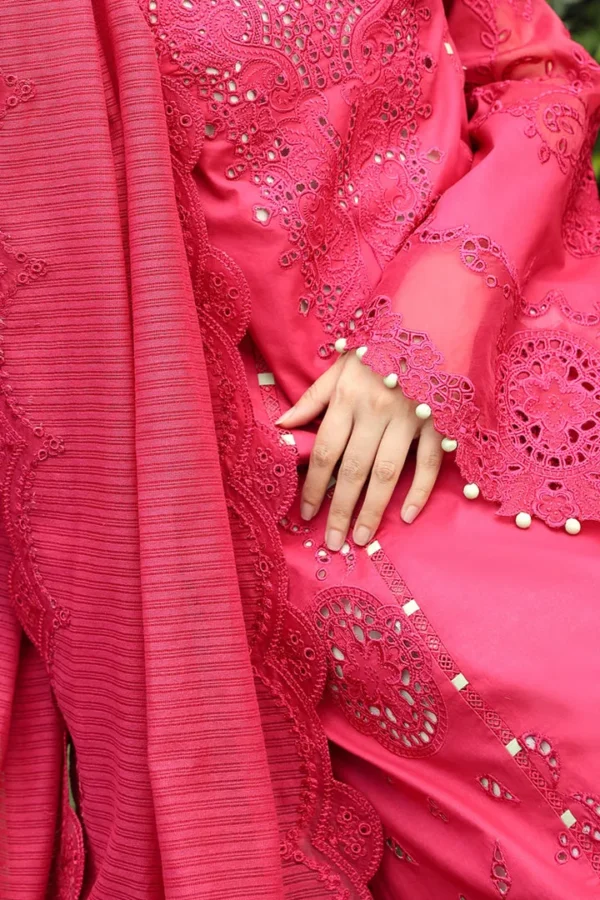 Maliha – Festive Lawn 24 – Qalamkar - Image 5