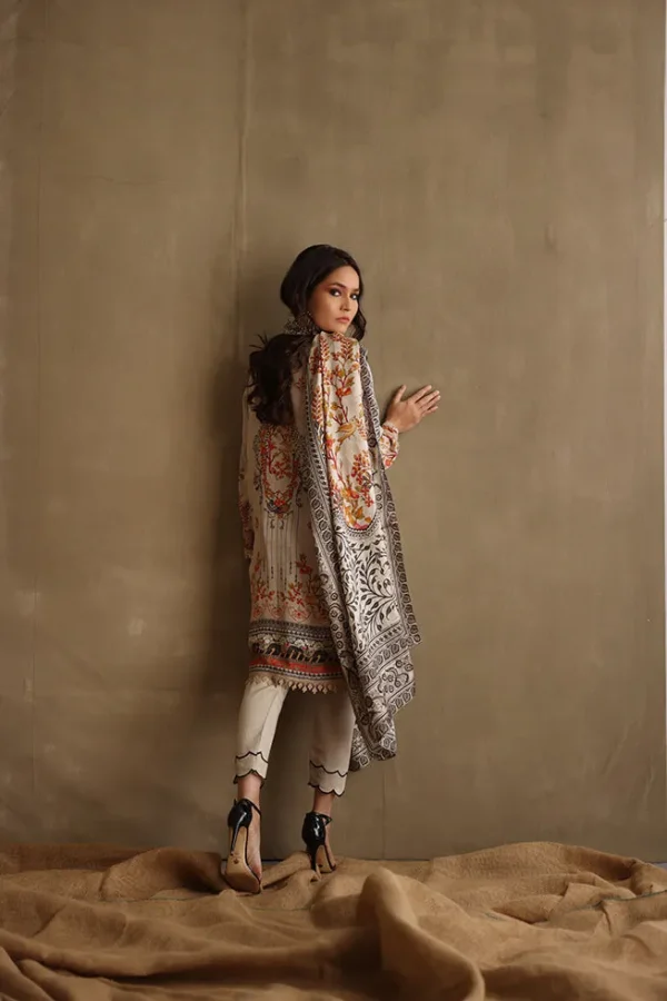 MHP-1189 - Mina Hasan - Signature Prints - Image 3