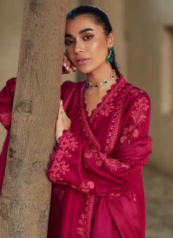 Gaelle magenta Luxe Pret By Farah Talib Aziz