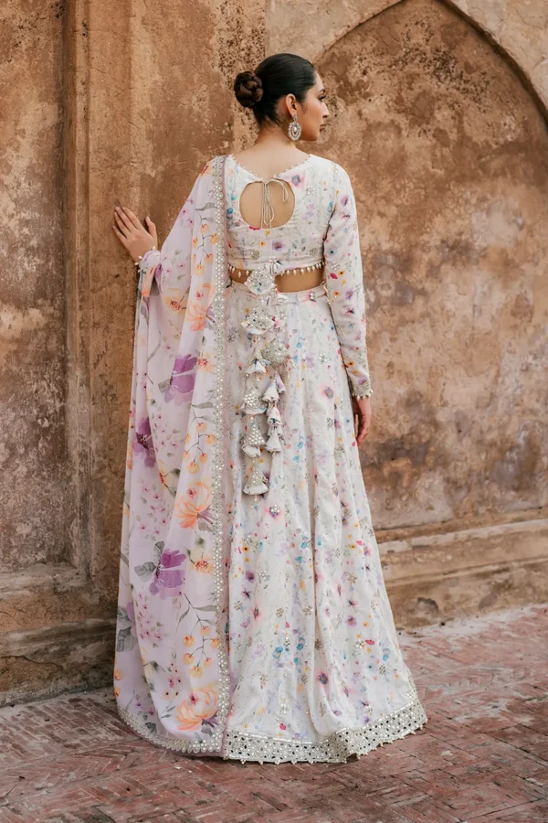 UE-316 - Iznik - Formal Wear