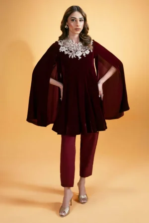 Verina Crimson - Zainab Salman - L'amour Festive