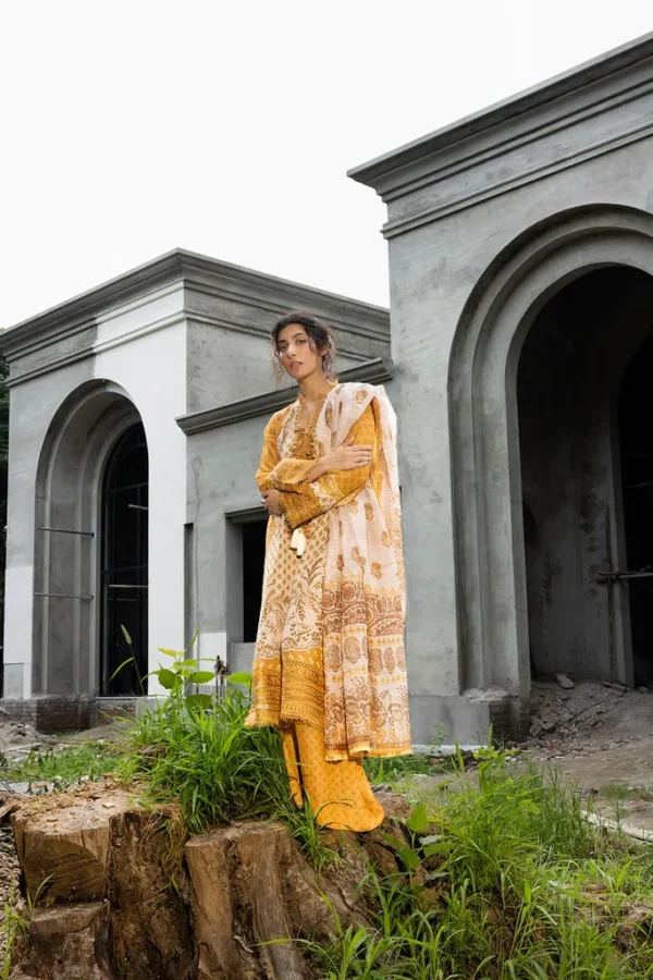 Design 1A - Sobia Nazir - Fall Edit '24