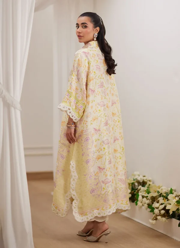 Farah Talib Aziz Lea Eid 25 Emelia Ivory