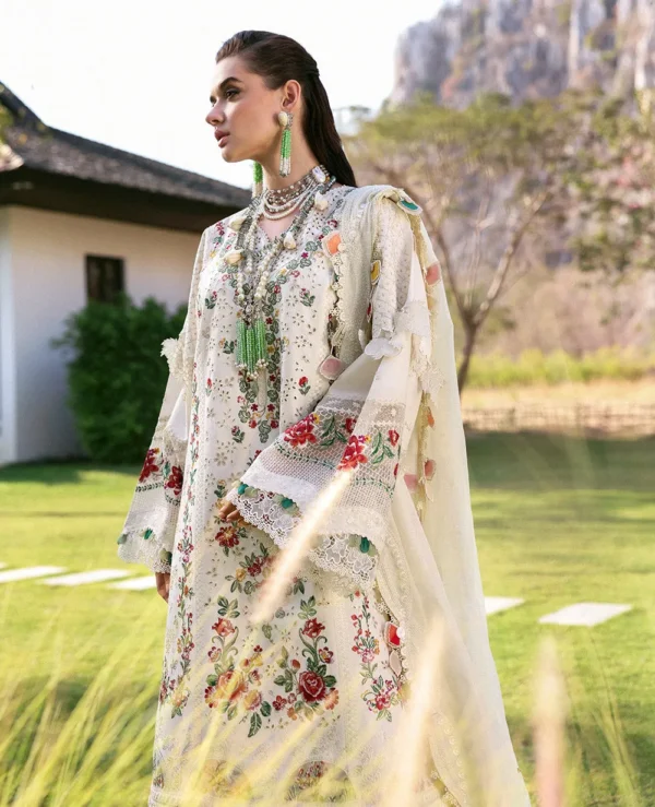 Republic Luxury Lawn - D7-A - Mira