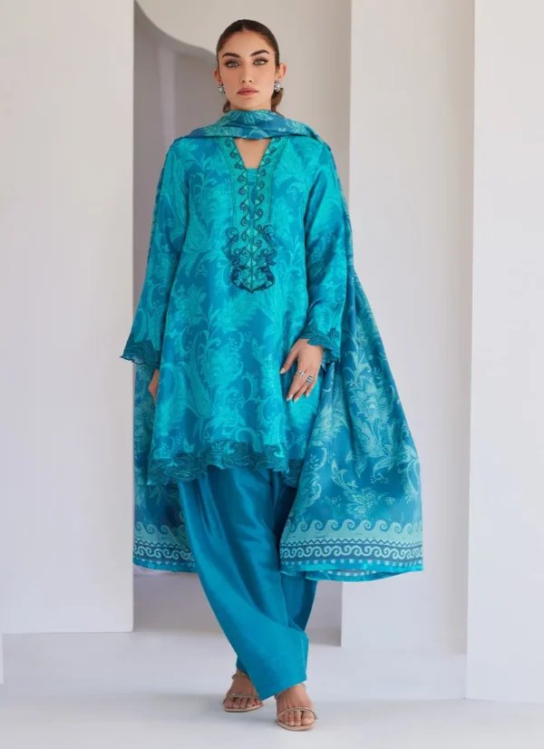 Farah Talib Aziz Tara Eid Luxe 25 - Luna