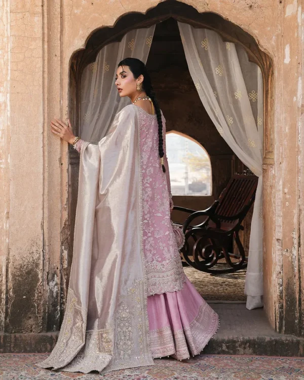 Faiza Saqlain Zimmal - Vemita