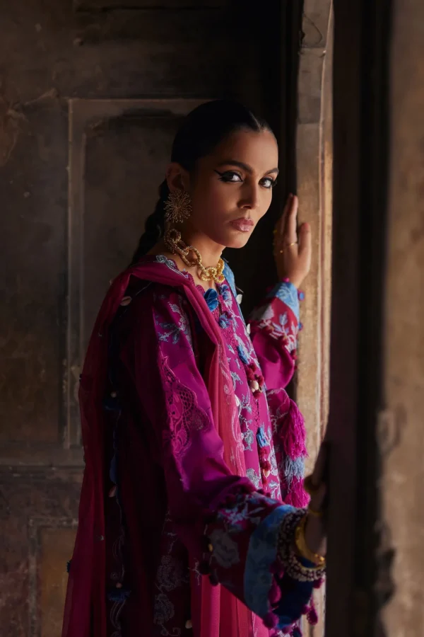 Elan Lawn 25 - Ophelia (EL25-10 B)