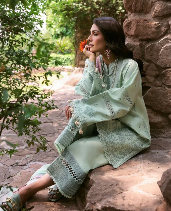 Republic Summer Lawn - D4-A - Zayli