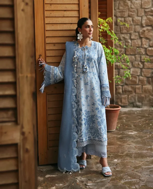 Republic Summer Lawn - D2-B - Mireya