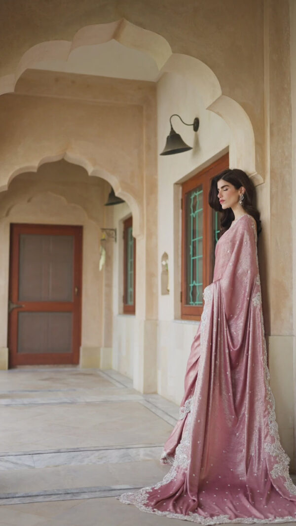 Faiza Saqlain Aveira - Jahari