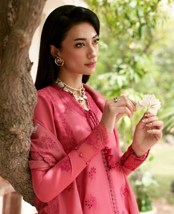 Republic Emroidered pret 25 - M-148