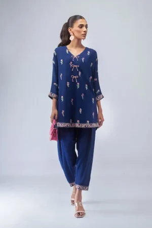 Zainab Chottani Zahra 25 - Bows and Bloom