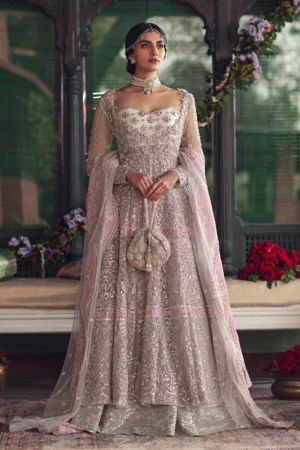 Zainab Salman Formals - Shamreza