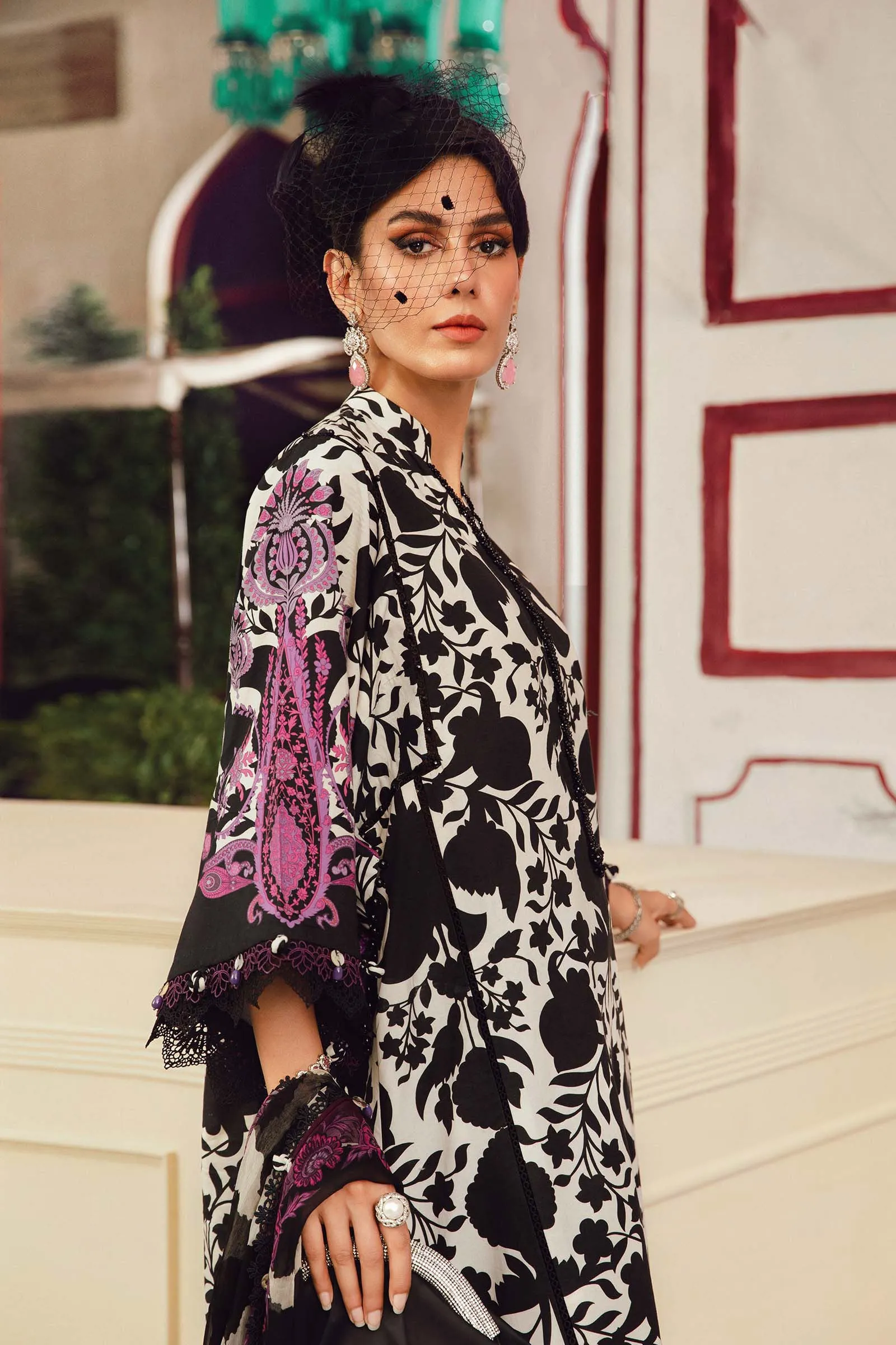 Maria B M Prints | MPT-2704-B