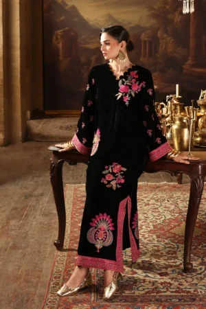 Zainab Chottani Velura Velvet Edit 25 - Belle Kaftan