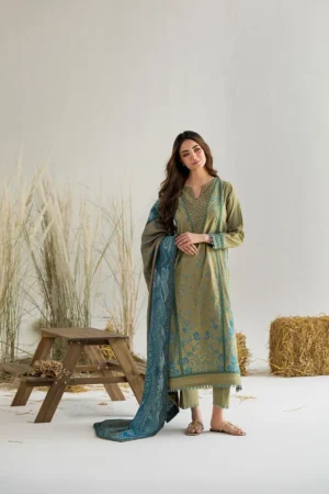 Sobia Nazir Winter 25 - Design 6B