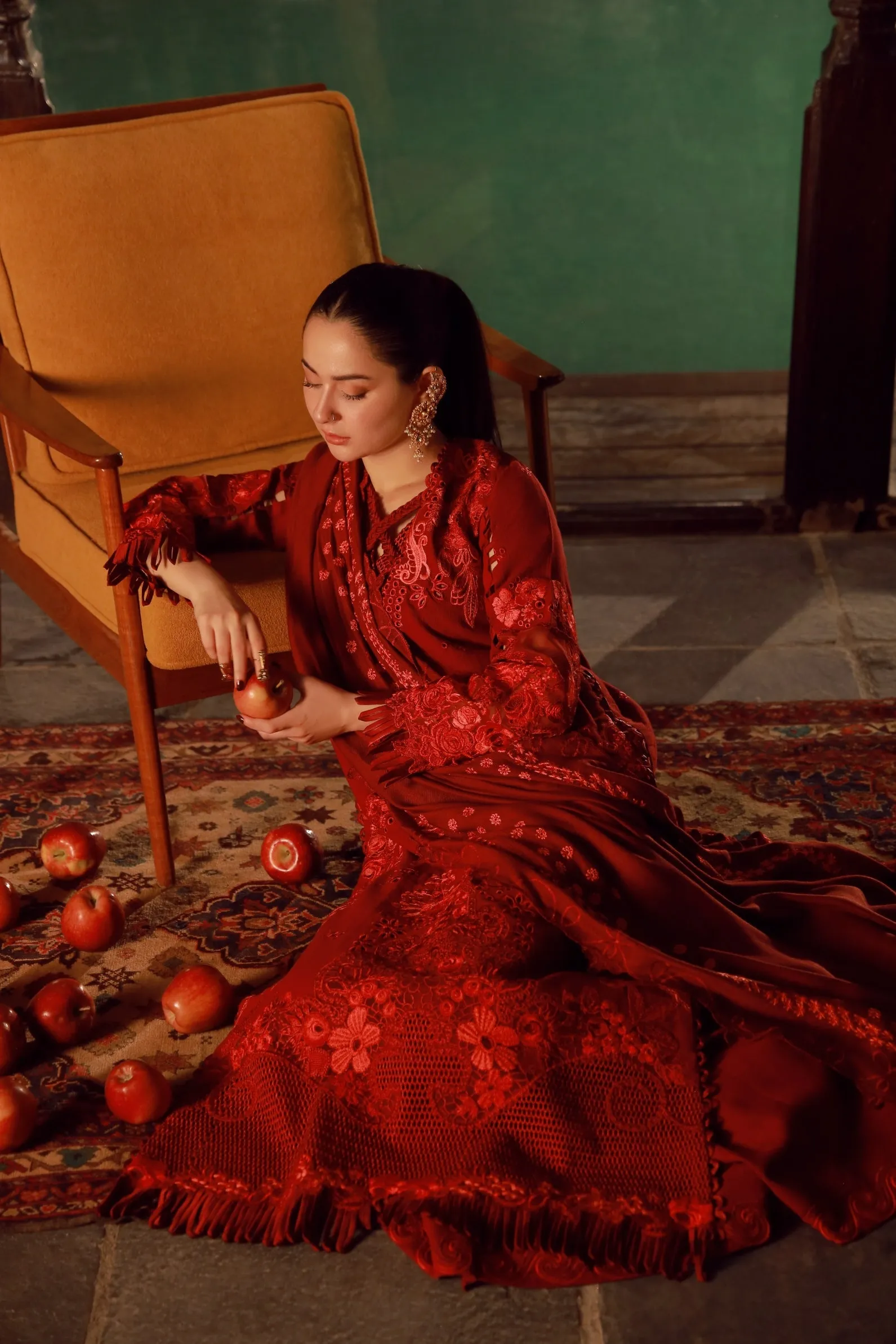 Maryam Hussain Winter Shawl 25 - Riya