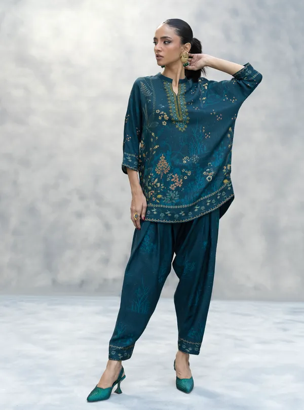 Zainab Chottani Zahra Winter Edit - Teal Turnt