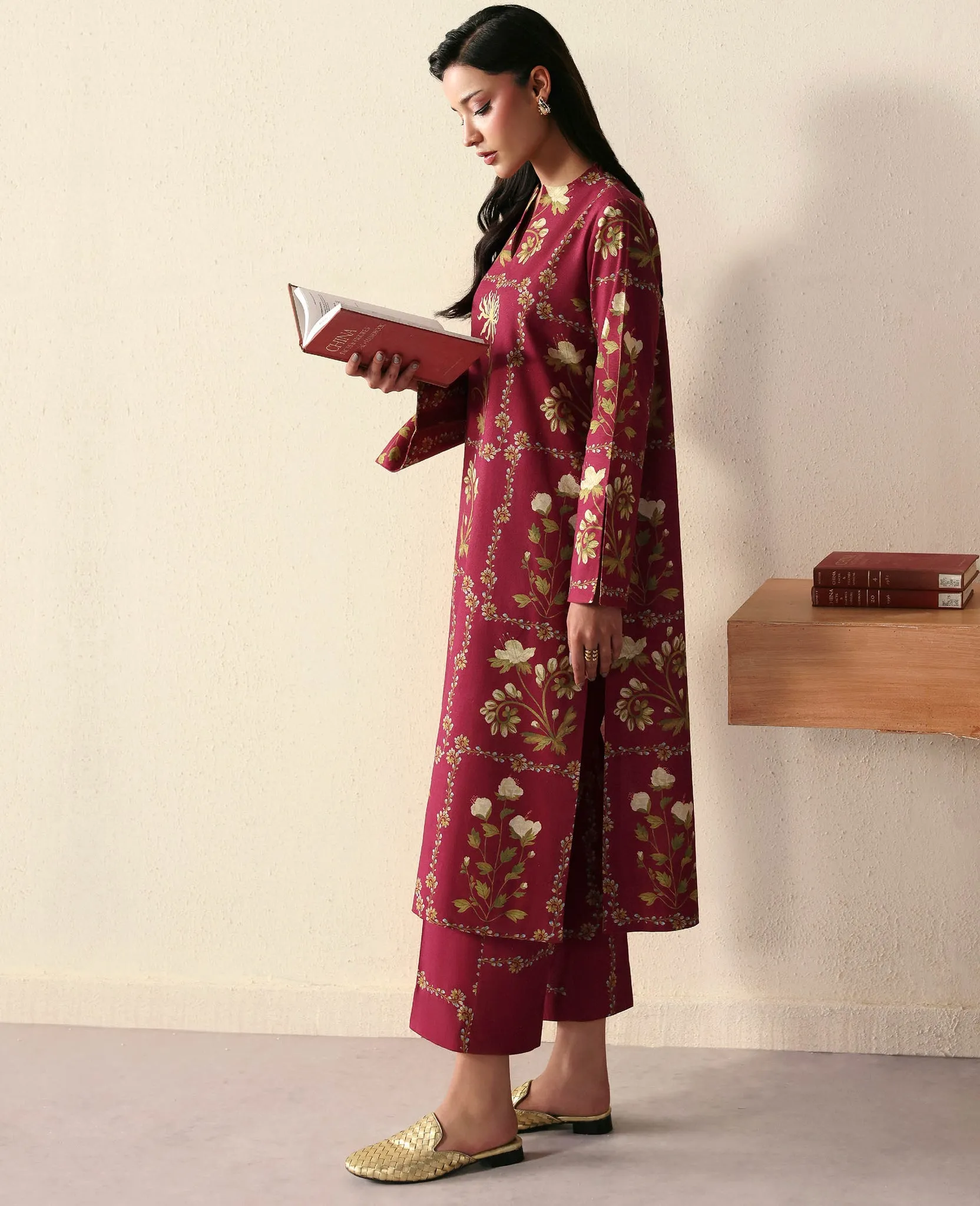 Republic Basics Winter 25 - Elia