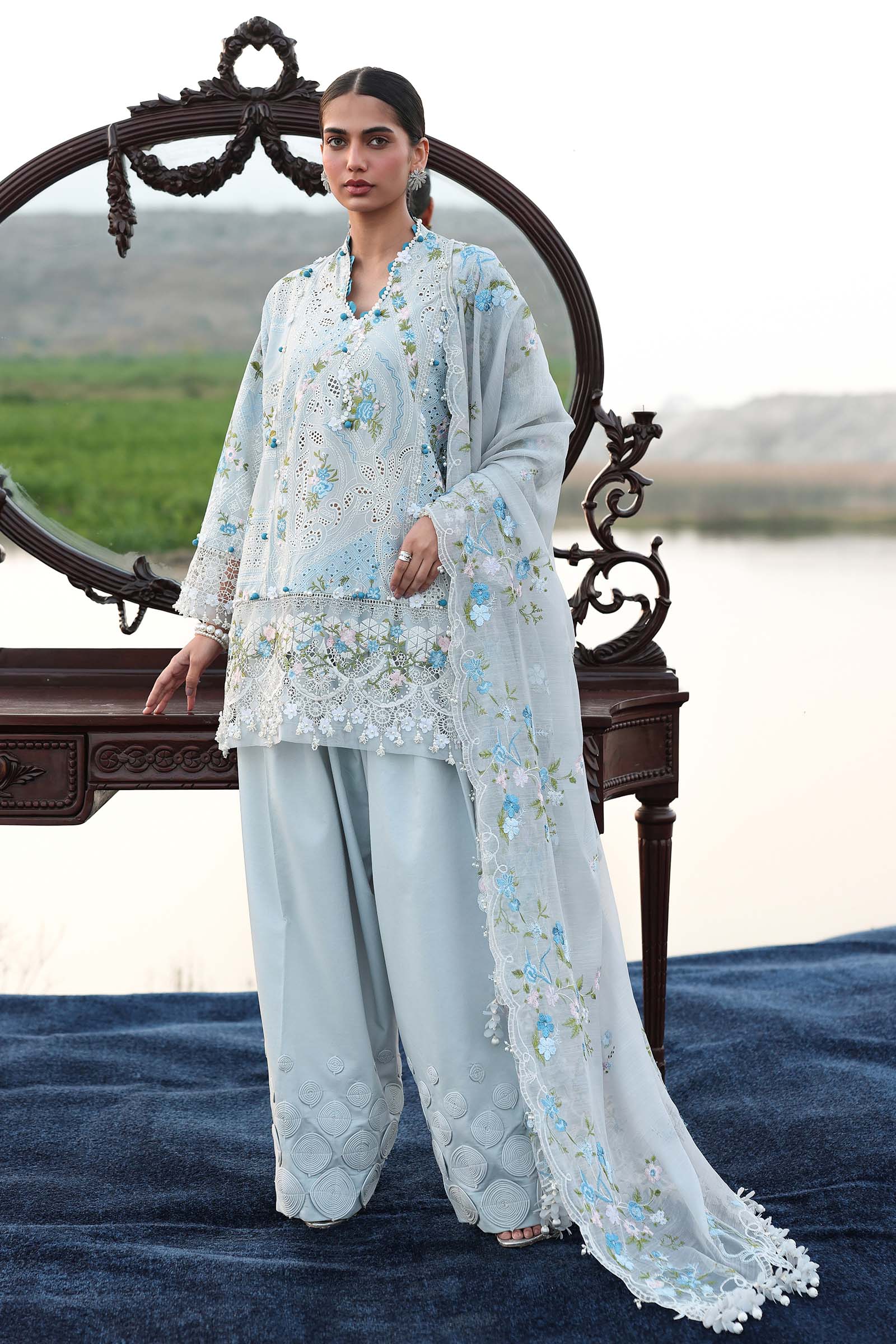Sana Safinaz Luxury Lawn 26 - L261-006-CV