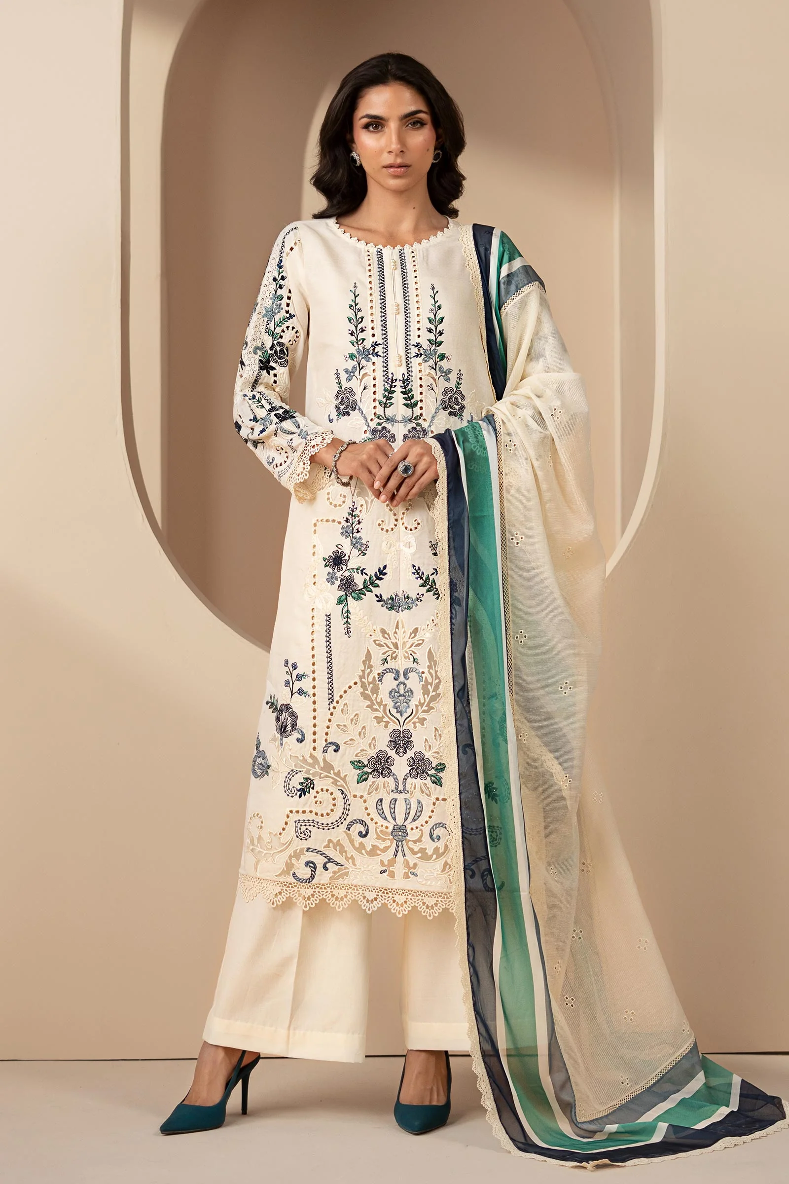 Maria B Embroidered Lawn - DS-2609-B