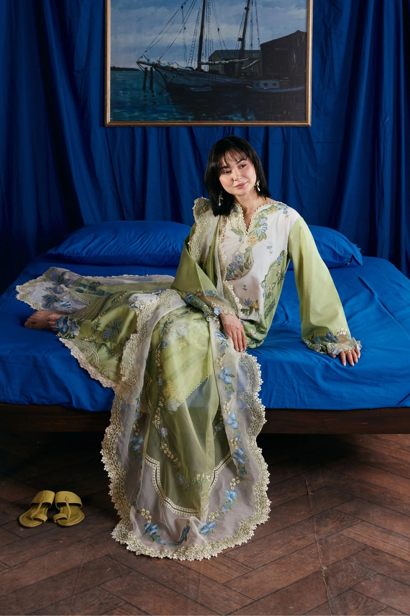 Maryam Hussain Luxury Lawn 26 - Dimple