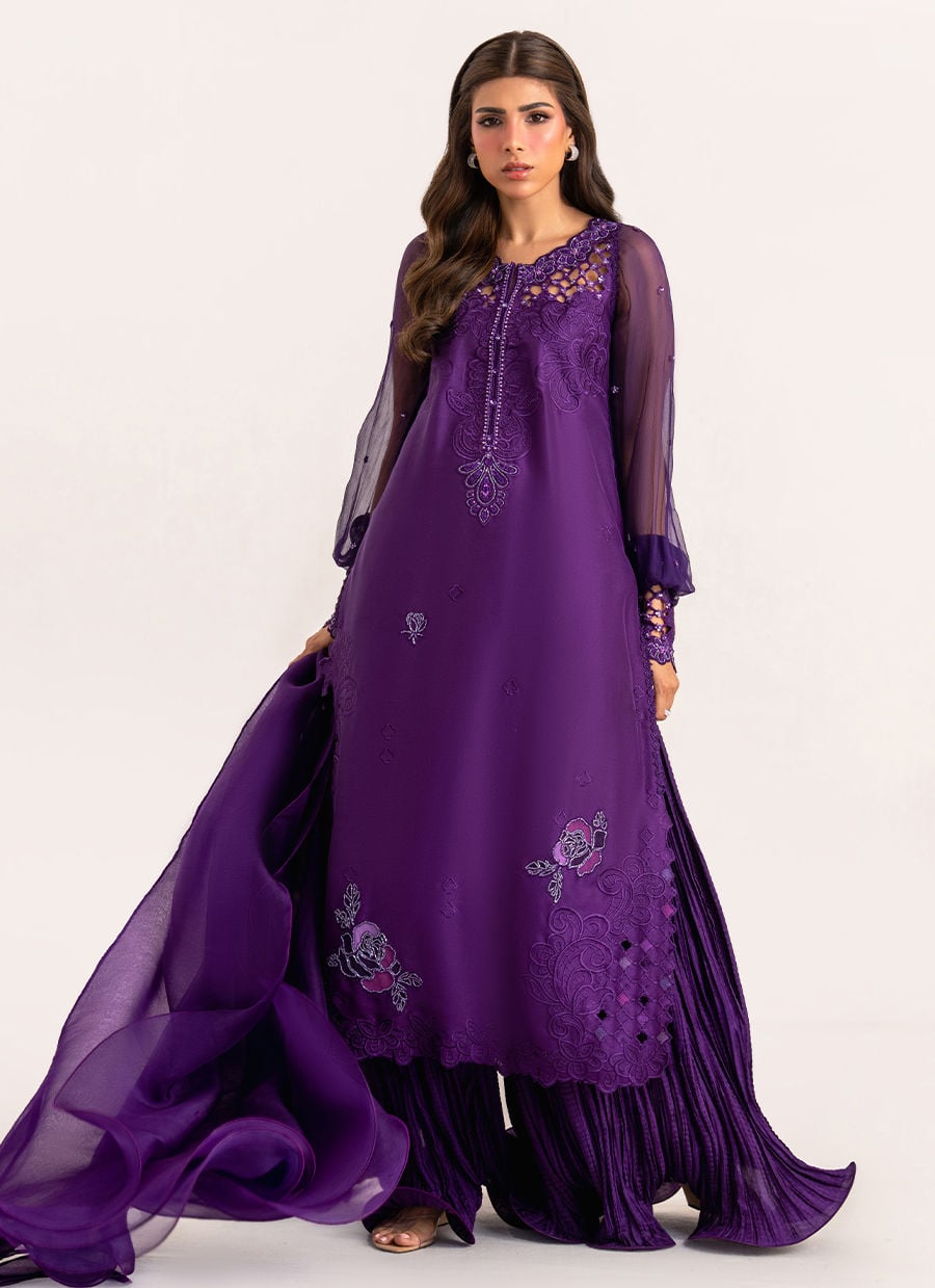 Farah Talib Aziz Lea Luxe - Vespera